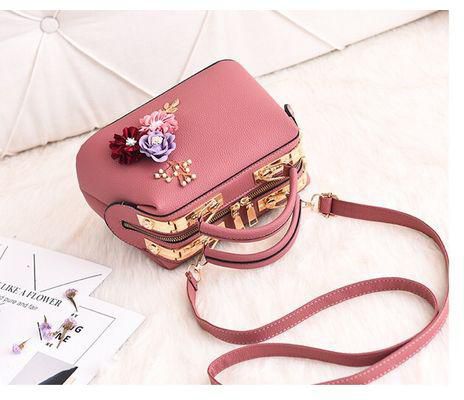 How to Design Your Custom Handbag?